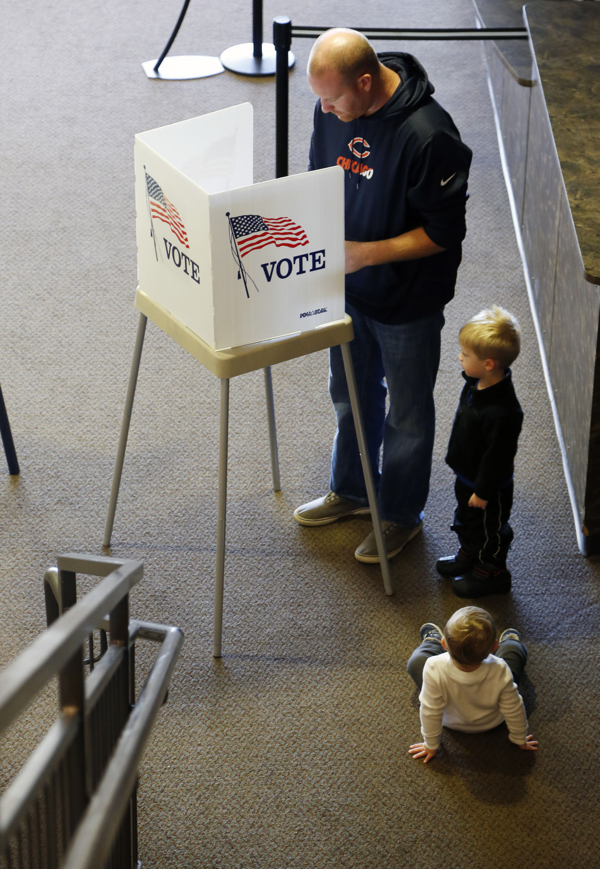 110816mp-Voting-cf-5